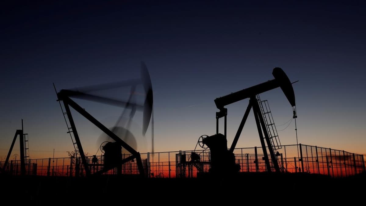 Rusya Enerji Bakanl: Rusya iin petrolde makul fiyat 45-55 dolar 