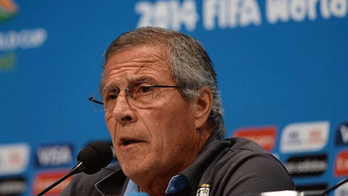 Uruguay Futbol Federasyonu faaliyetlerini durdurdu! 400 ki�iyi i�ten ��kard�!
