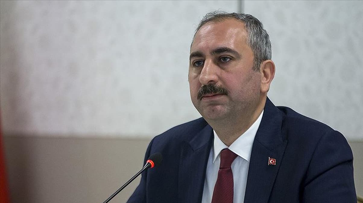 Adalet Bakan� G�l: Bizim de g�z�m�z kula��m�z Meclis'te