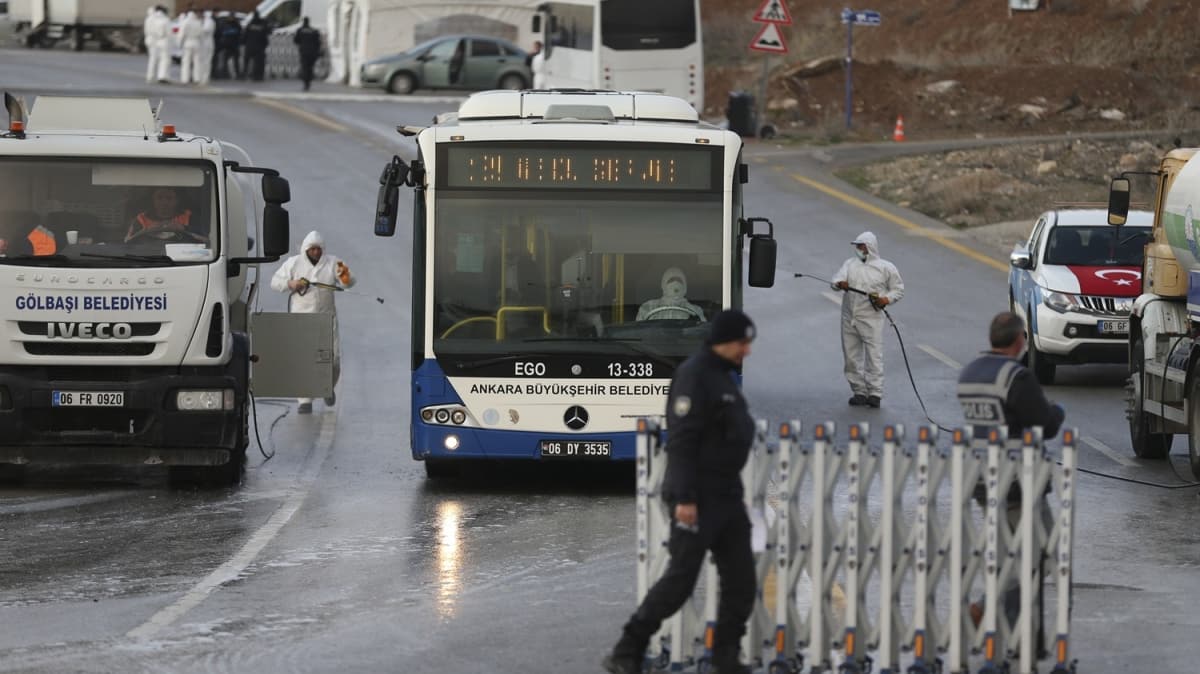 Ankara'da karantinaya alnan 300 kii daha tahliye edildi 