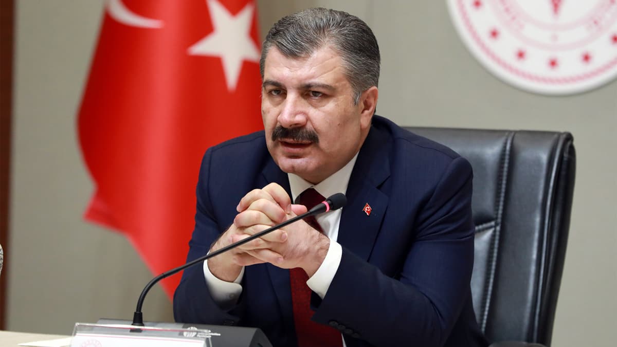 Bakan Koca bir ilki ger�ekle�tirdi! Vaka say�lar�n� il il a��klad�