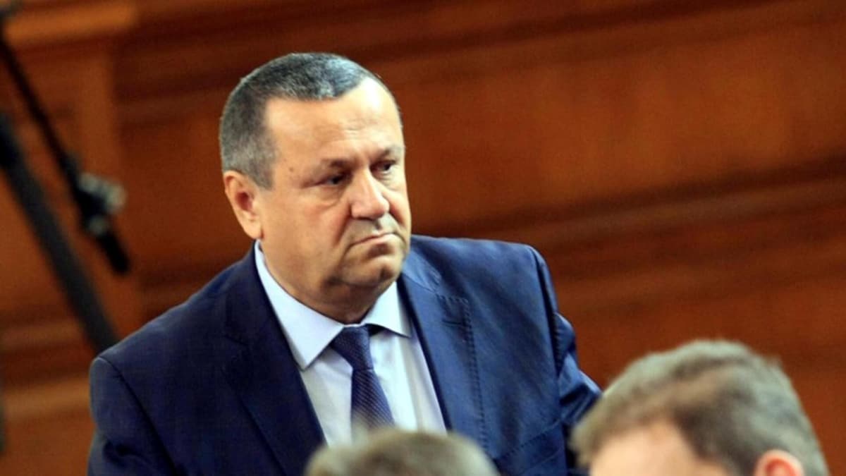 Bulgaristan'da soyda milletvekili Hasan Ademov koronavirse yakaland