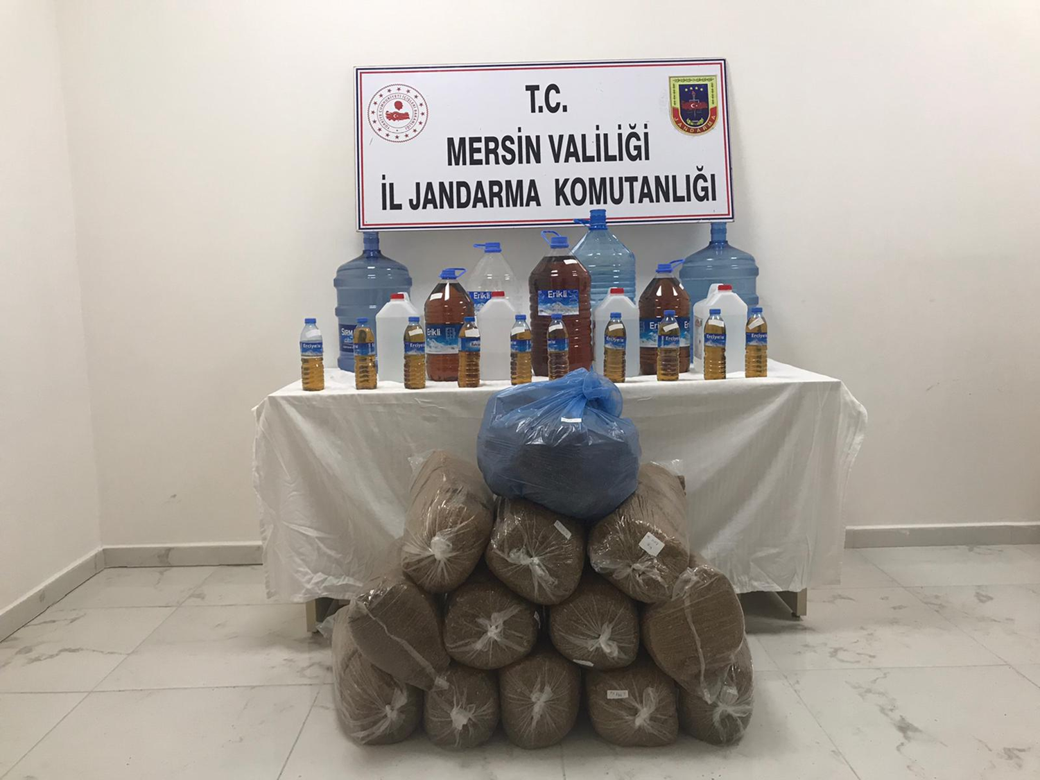 97 litre sahte i�ki yakaland�