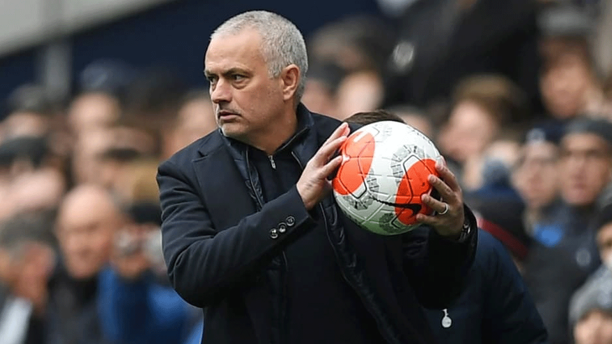 Jose Morinho kancay� milli y�ld�za takt�!