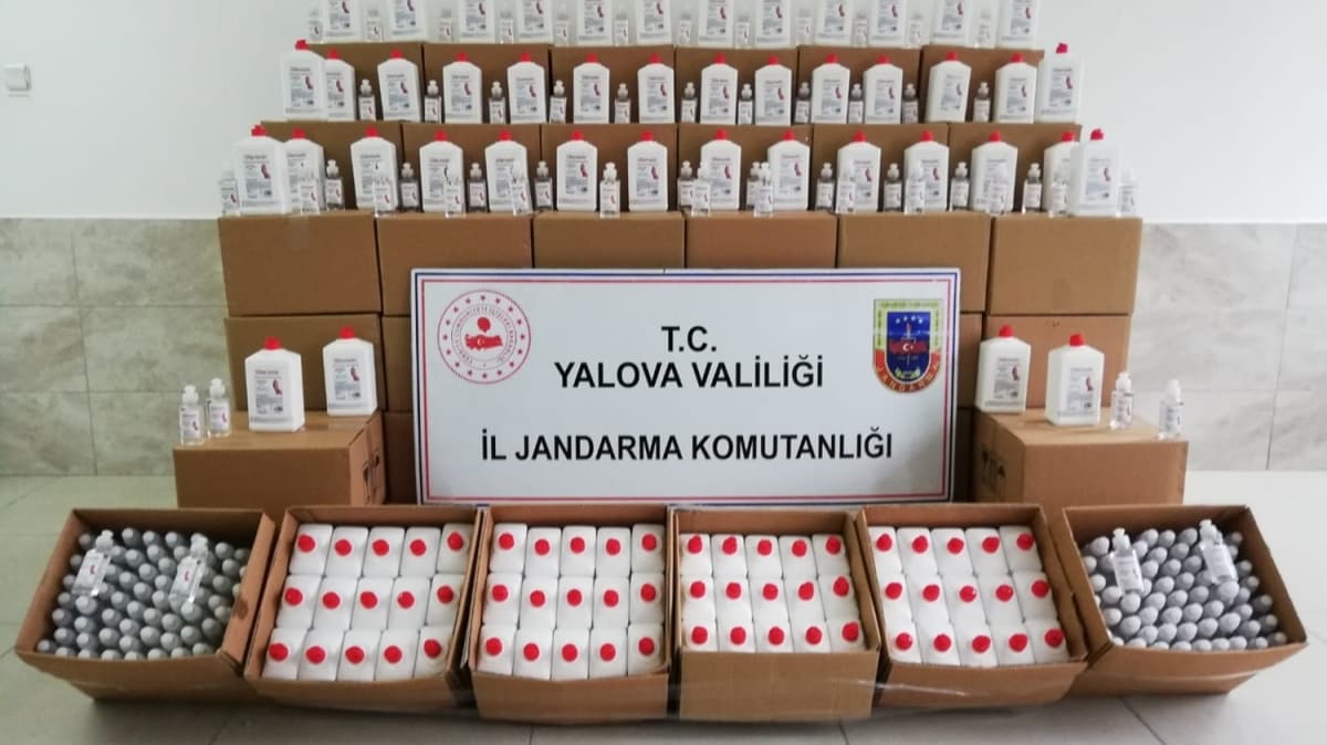 Yalova'da 2 ton 874 kilogram sahte dezenfektan ele geirildi