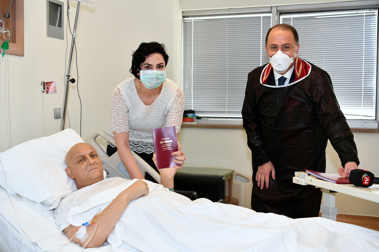 Nikahlar� l�semi tedavisi g�rd��� hastanede k�y�ld�