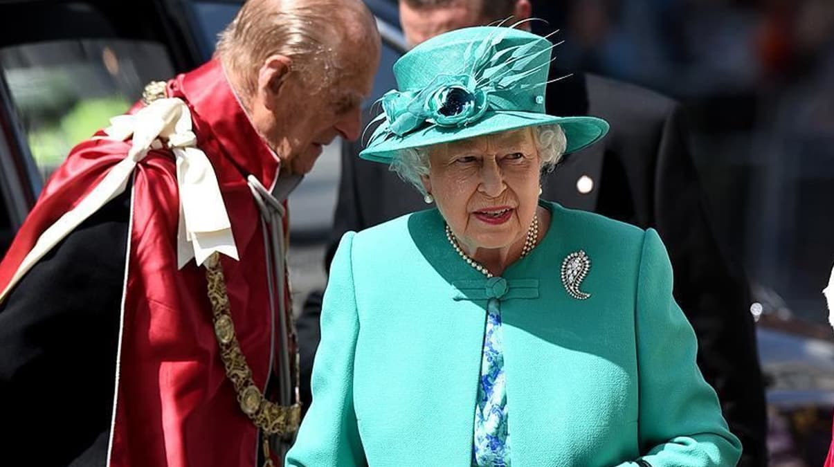 Krali�e 2. Elizabeth �ngiliz halk�na seslenecek