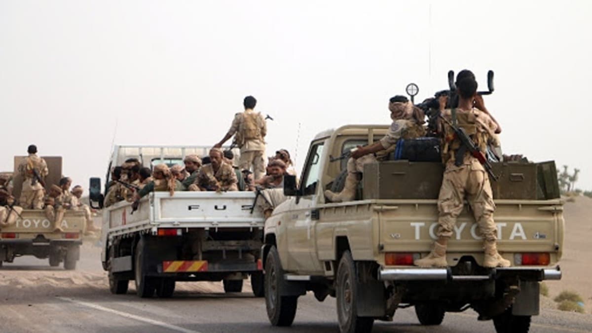 Yemen ordusu 25'ten fazla Husileri vurdu: 25'ten fazla militan ldrld