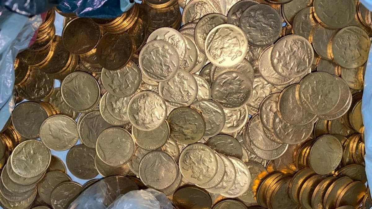 Baakehir'de sahte altnla dolandrclk yapan 7 pheliden 3' tutukland 