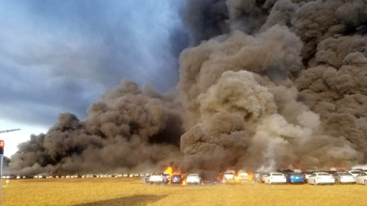 3 bin 500 ara� alev alev yand�!