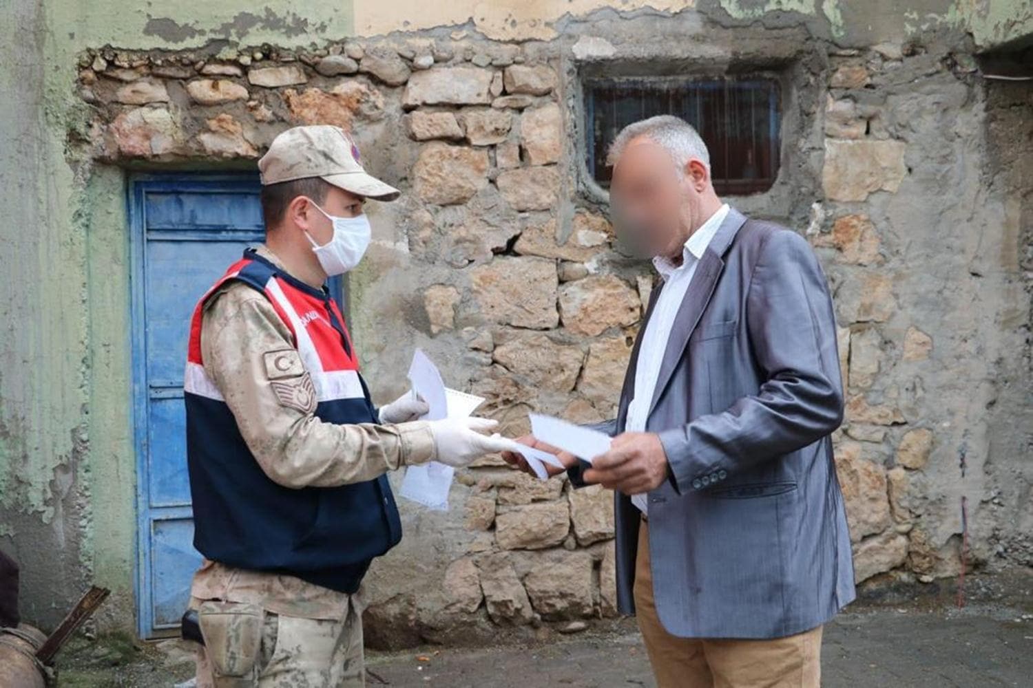 O ilimizde de 2 k�y ve 3 mezra karantinaya al�nd�