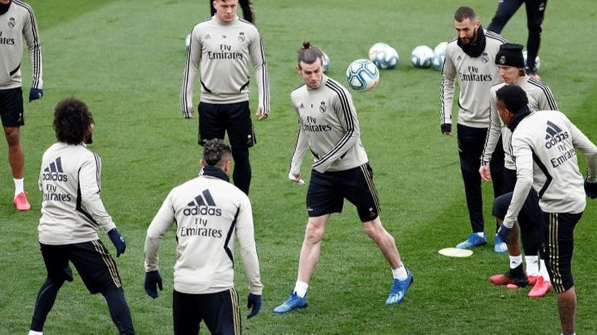 Real Madrid'de tasarrufa gitti! 7 futbolcu ile yollar ayrlyor