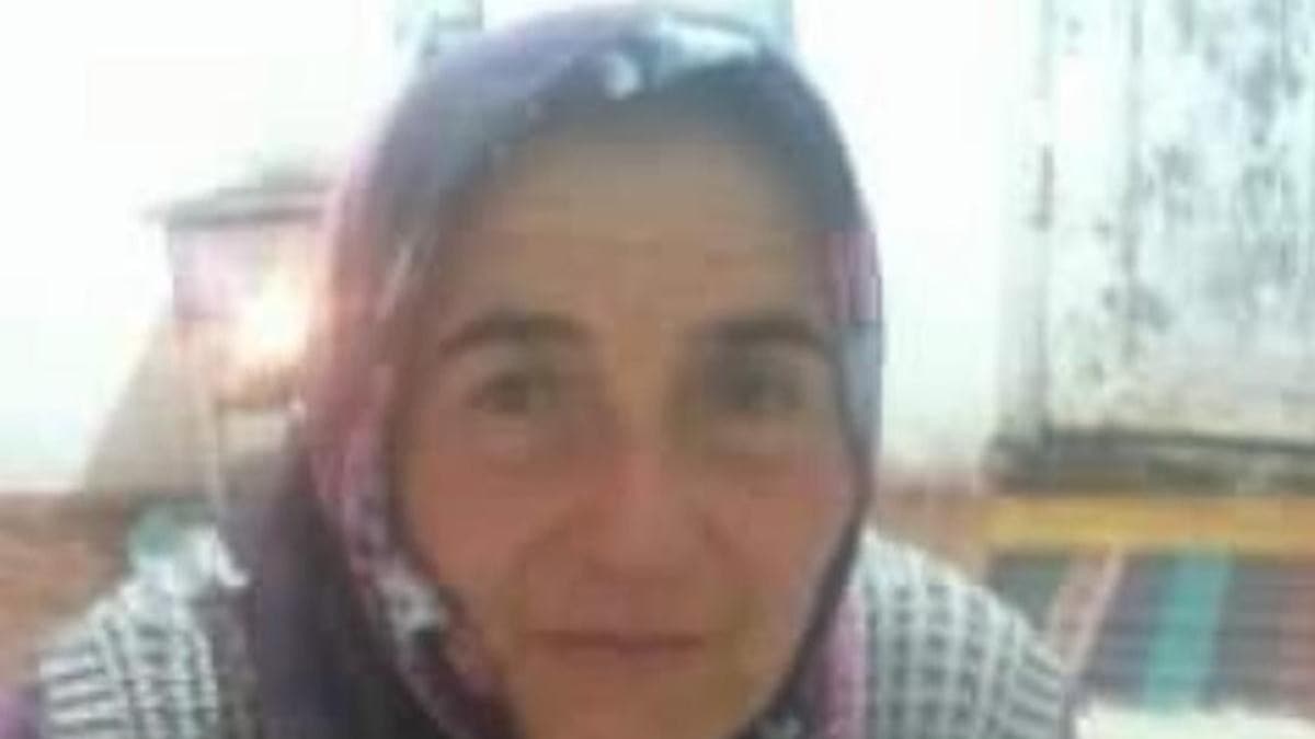 Silahla oynarken 60 yandaki eini ldrd