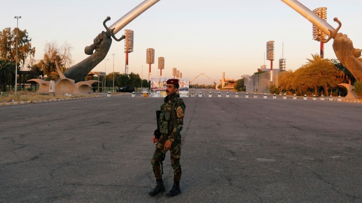 Irak, Fransz mstearlarn kald karargah teslim ald