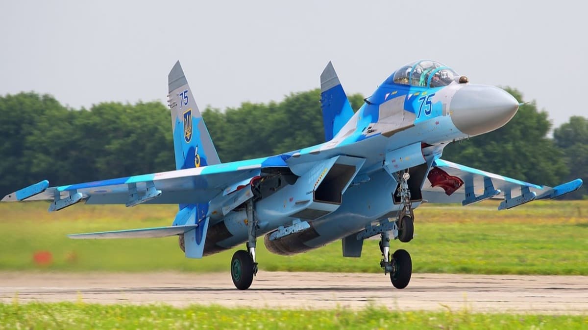 Rusya, Ukrayna Hava Kuvvetleri'nin yarsn yok etti