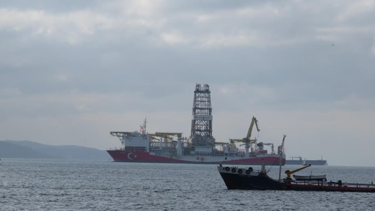 Trkiye'nin ilk yerli sondaj gemisi ''Fatih'' stanbul'da