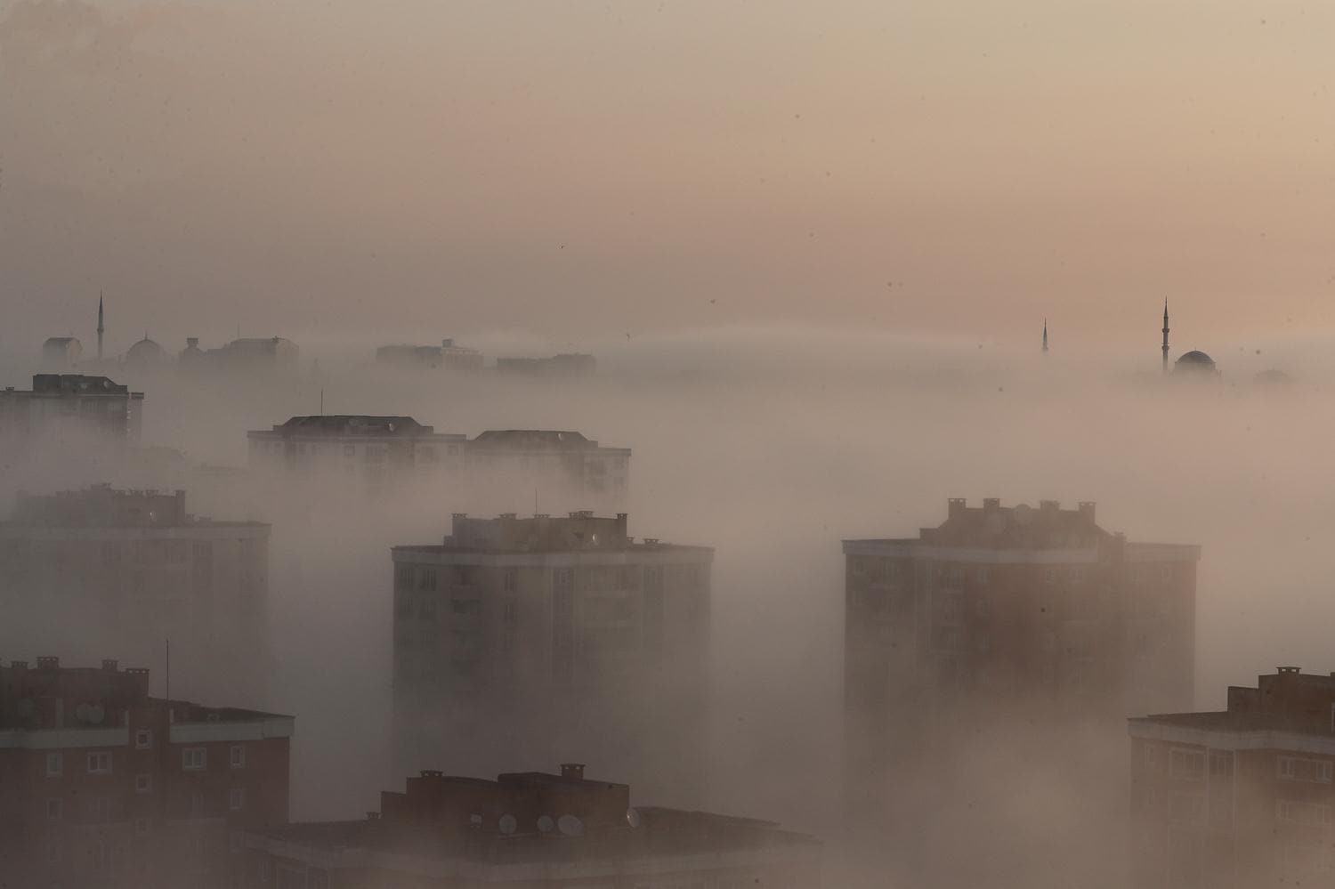Bir film karesi de�il... �stanbul'da bu sabah
