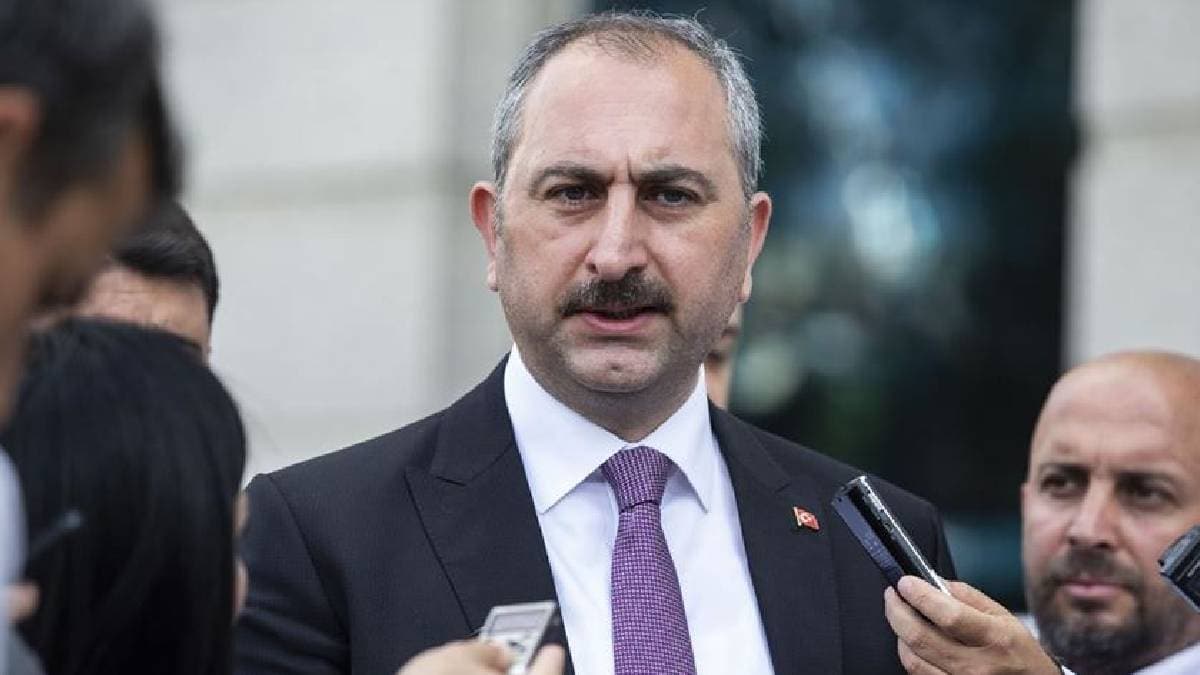 Adalet Bakan� cezaevlerindeki vaka say�s�n� a��klad�