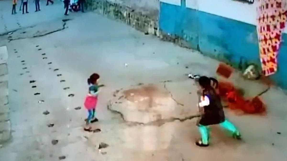 Korkun! lmden saniyeler farkla kurtuldular 