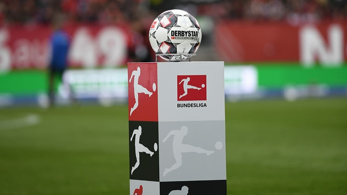 Almanya'dan 'seyircisiz ma' karar