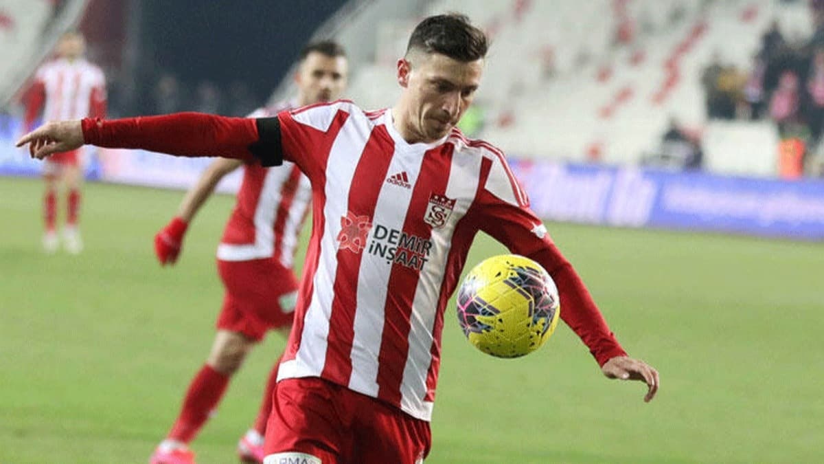 Mert Hakan Yanda: ''Hala Sivasspor'un krlmasn bekliyorlar''