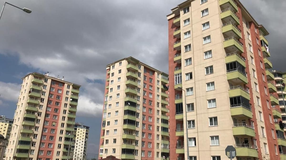 Kayseri'de 3 bina karantinaya alnd 