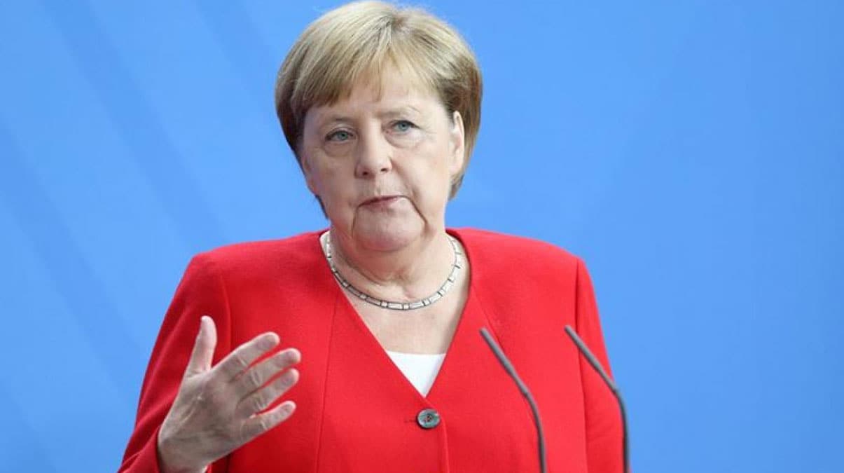 Merkel'den Kovid-19 salg�n�yla m�cadelede 'uluslararas� i� birli�i' �a�r�s�