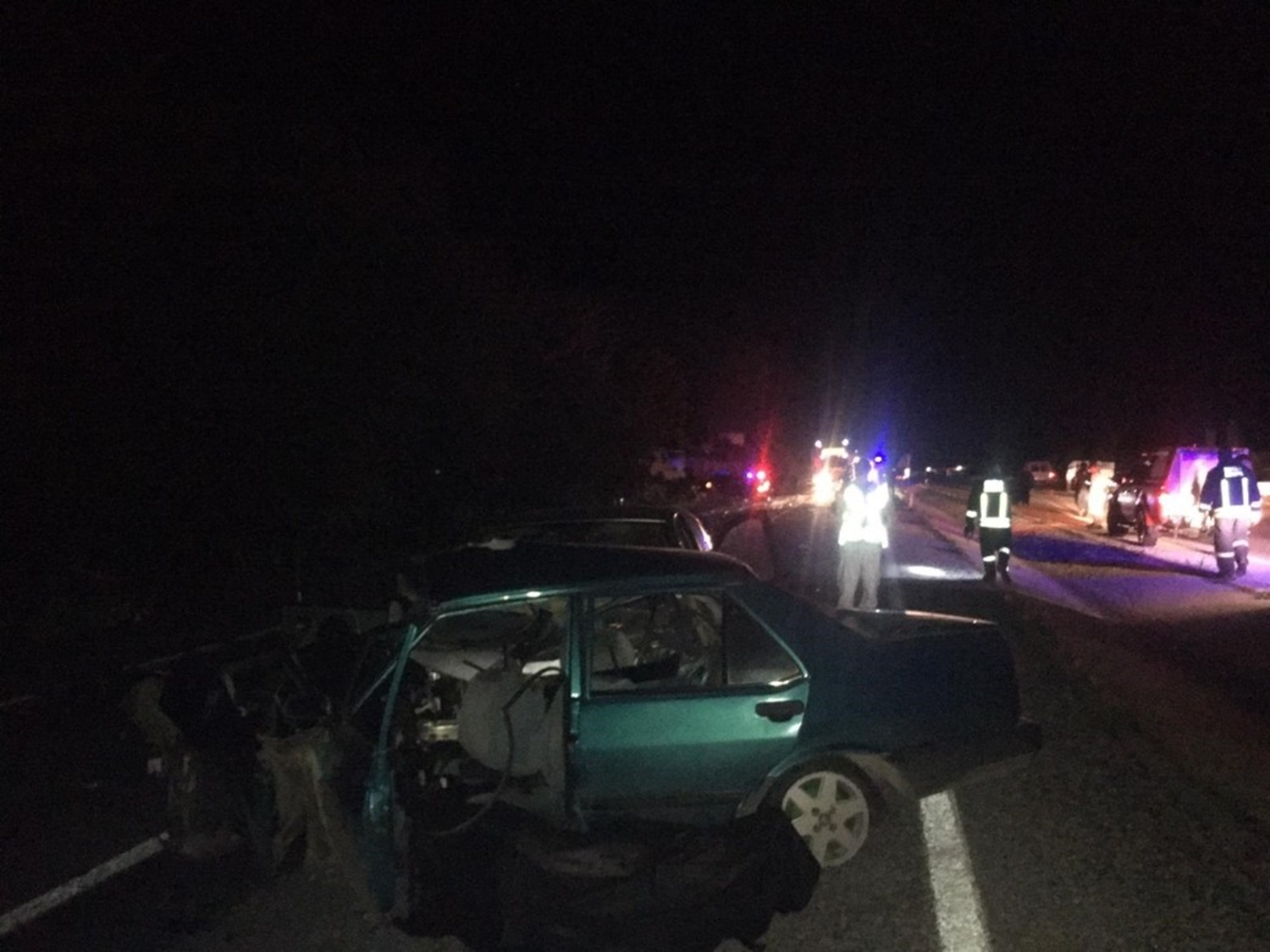 Milas'ta trafik kazas�: 1 �l�, 4 yaral�