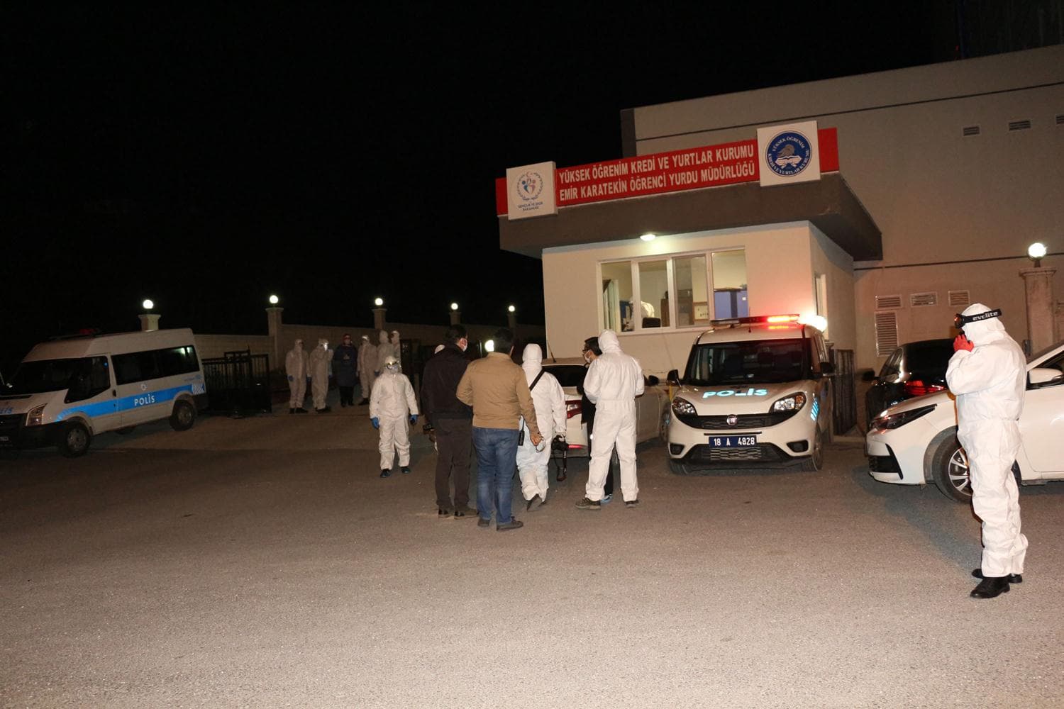 �ngiltere'den gelen 262 ki�i �ank�r�'da KYK yurduna yerle�tirildi