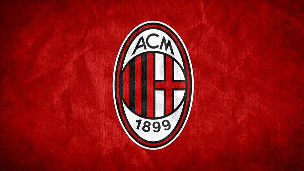 Milan talya dndaki futbolcularna dnme ars yapt!