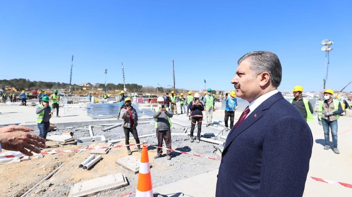 Salk Bakan Koca, Sancaktepe'de ina edilen hastanede incelemelerde bulundu
