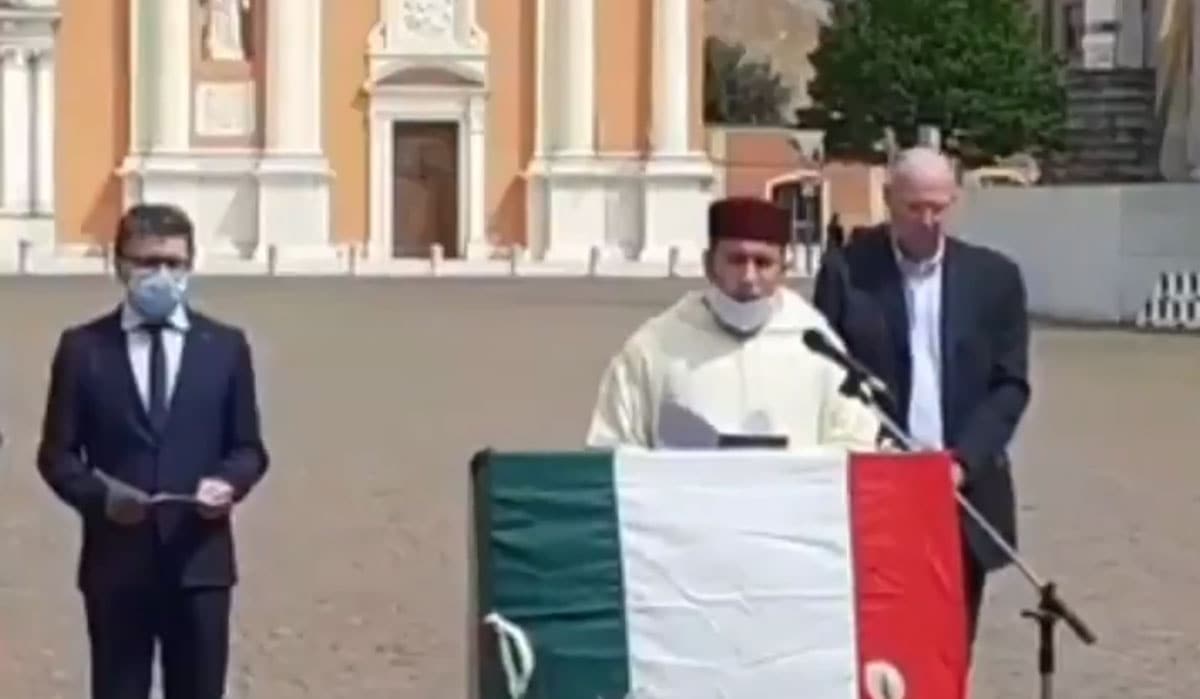 Koronavir�se kar�� Kur'an-� Kerim okuttular