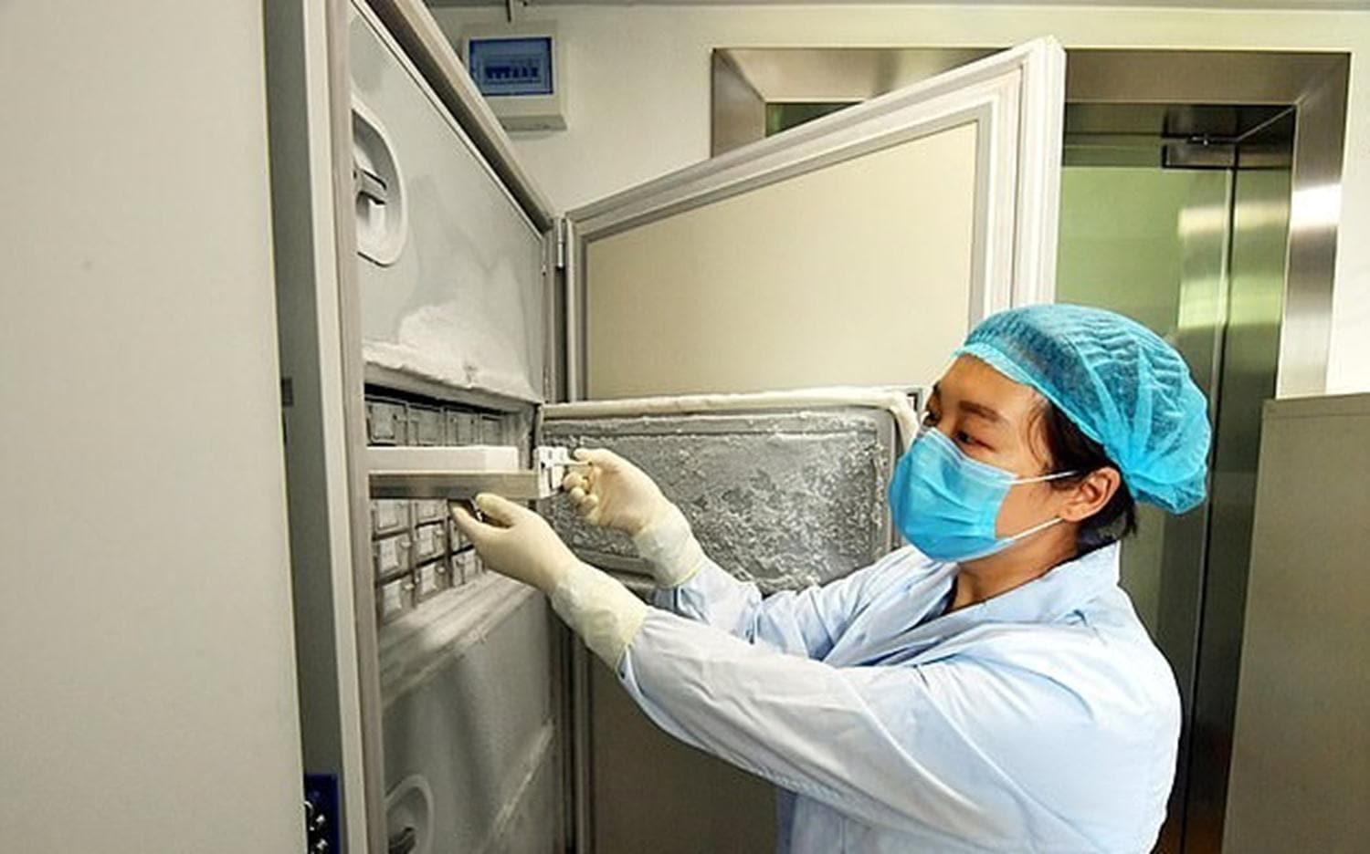 �in'in gizledi�i foto�raflar bas�na s�zd�