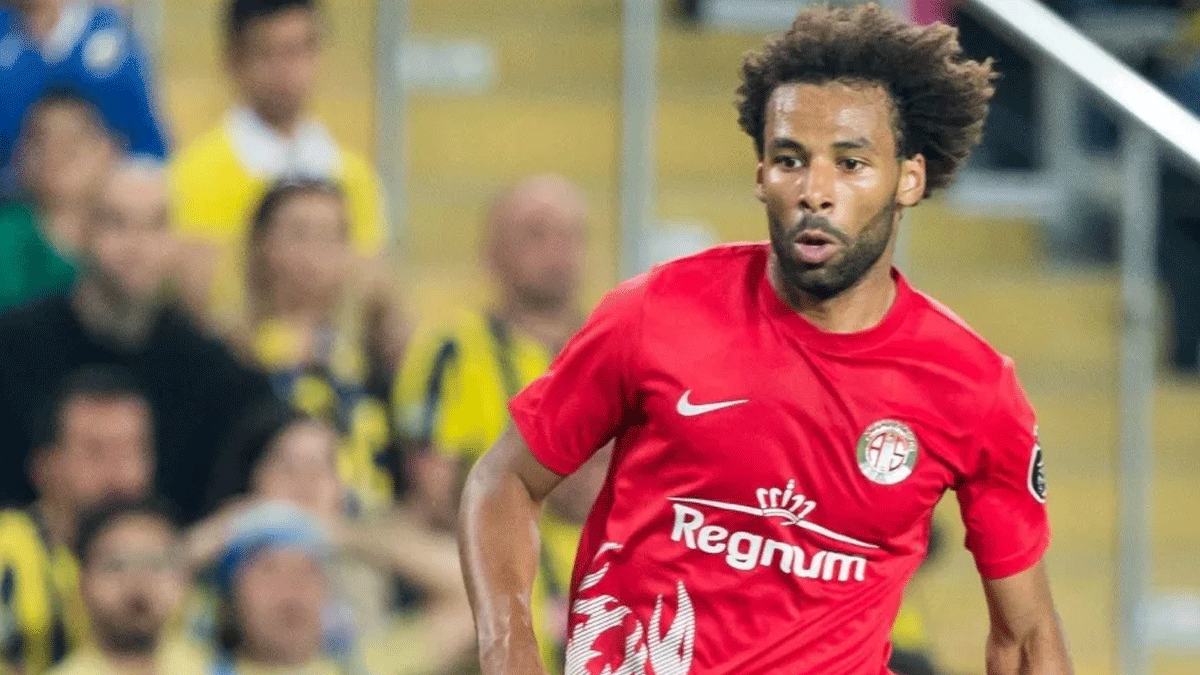 Antalyaspor'dan Naz�m Sangare a��klamas�!