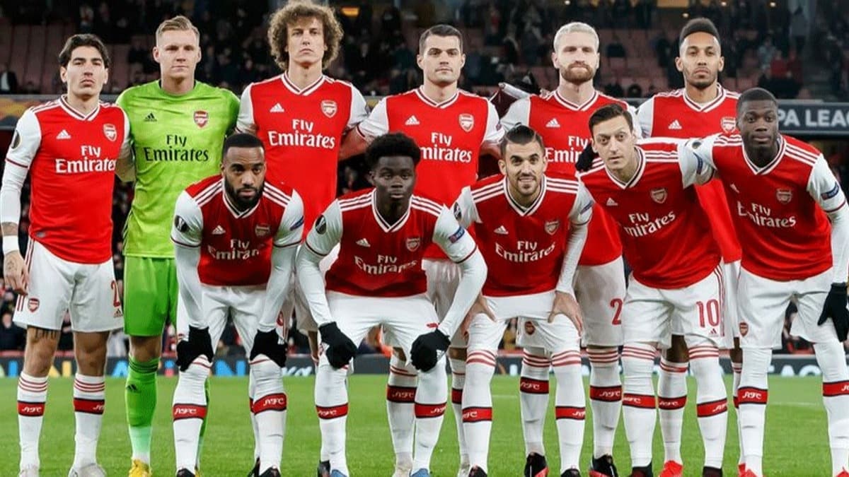 Arsenal oyuncular maalarnda indirime gitti