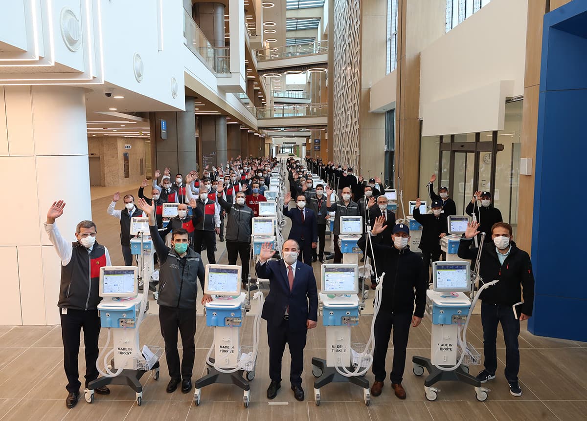 'D�nyan�n �retimde zorluk �ekti�i cihaz� yerli olarak �rettik'