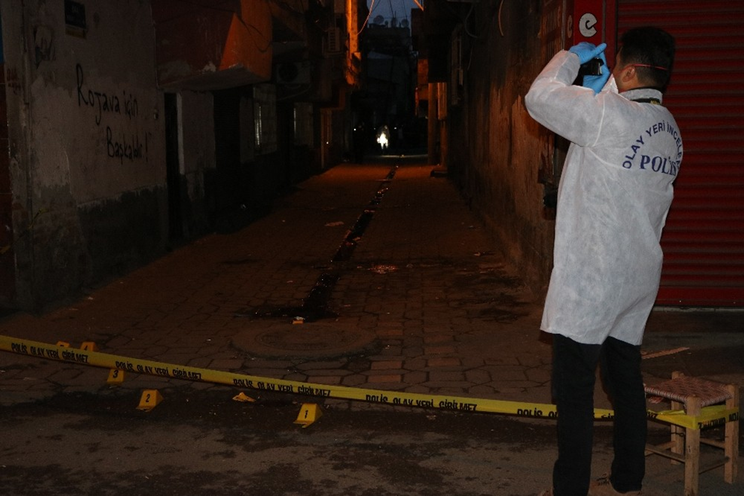 G�vercin beslerken kur�unlar�n hedefi oldular
