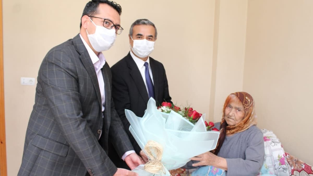 93 yanda koroanvirs yenerek taburcu edildi