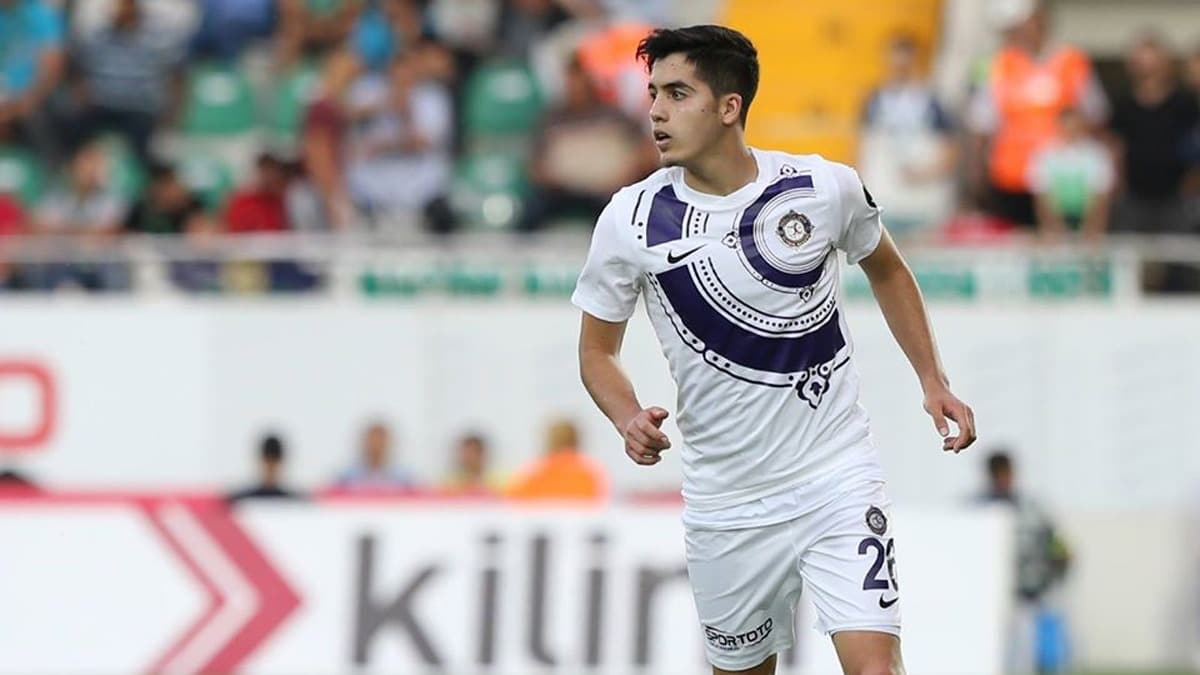 Ali Eren yican'n hedefi milli forma
