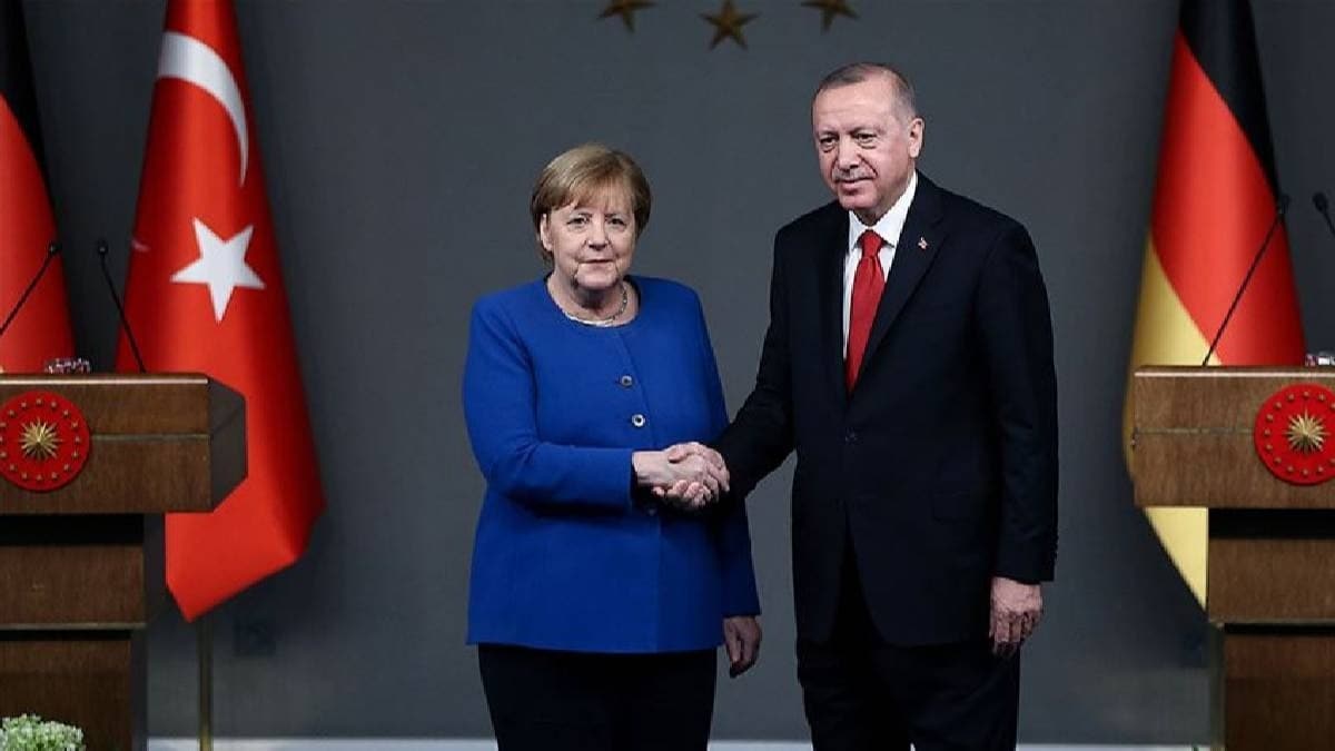 Bakan Erdoan ile Almanya Babakan Merkel grt