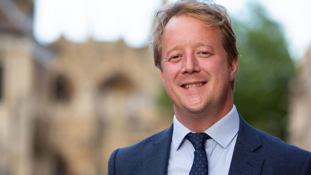 �ngiliz vekil bir hafta oru� tutacak