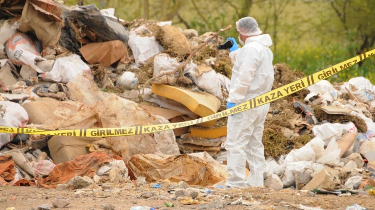 Korkun! uval iinde bulunan ceset 18 yllk cinayeti ortaya kard