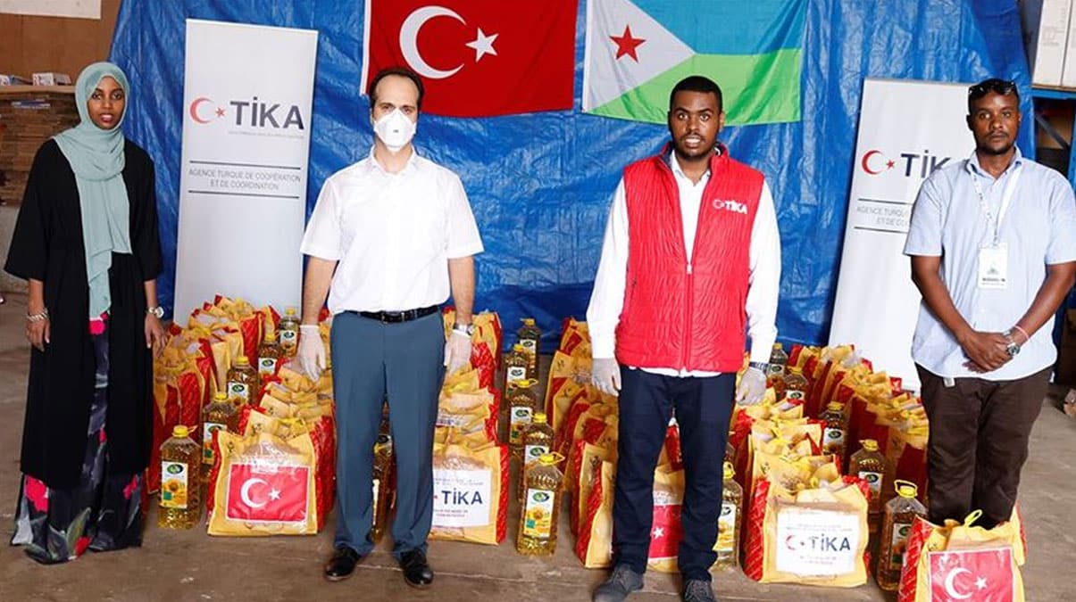 T�rkiye'den Cibuti'ye g�da yard�m�