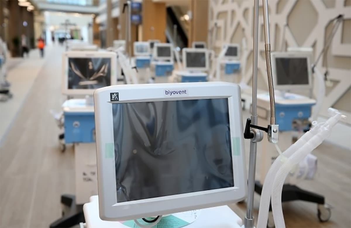 Yerli yo�un bak�m solunum cihaz� muadillerinden �st�n