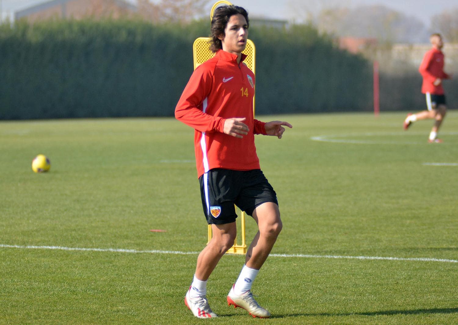 Ba�kan a��klad�: 'Emre Demir i�in teklif geldi'