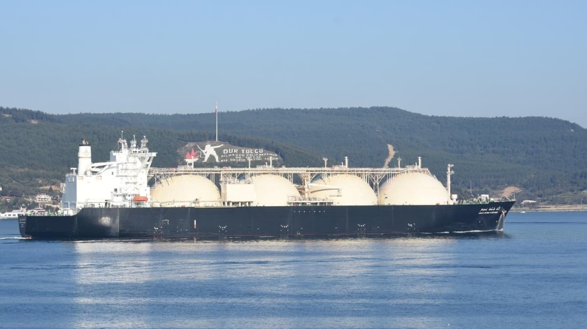 anakkale Boaz 'Lalla Fatma N'Soumer' iin tek ynl transit gemi geilerine kapatld