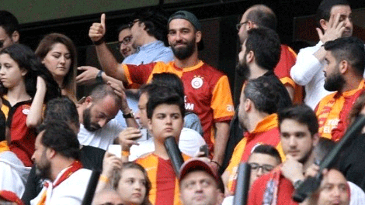 Galatasaray'dan Arda Turan'a m�jde!