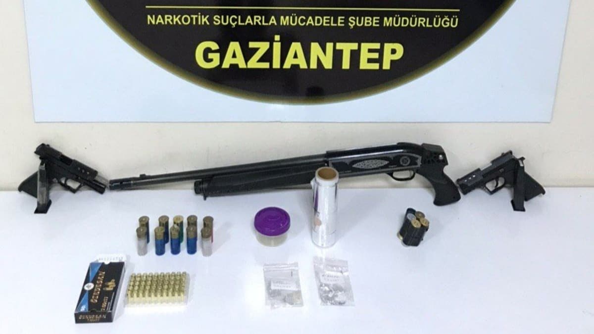 Uyuturucu basknnda 12 pheli yakaland 