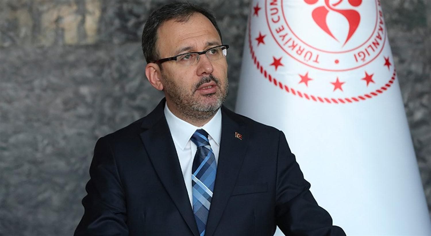 Bakan Kasapo�lu'ndan tesis m�jdesi