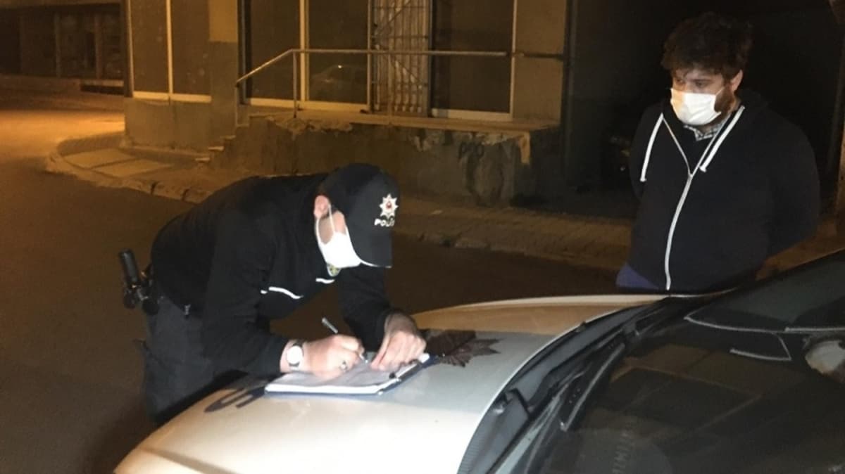 Pide almak iin evden ktk diyerek polise yalan sylediler, ceza yemekten kaamadlar